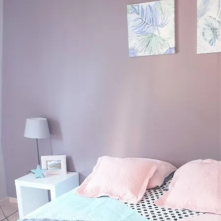 Duplex Lille-3e Etage-sans Ascenseur Apartment *